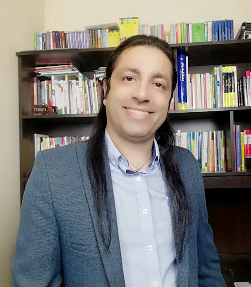 میلاد حبیب اللهی مربی بازاریابی شبکه ای